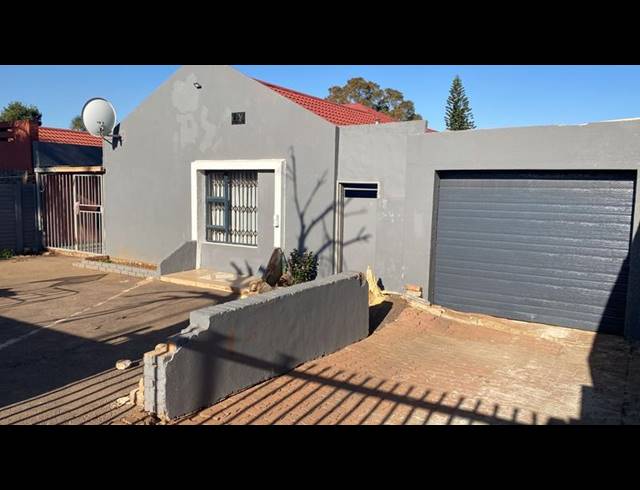 3 BEDROOM HOUSE FOR SALE IN ELANDSPOORT